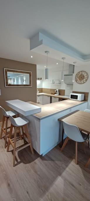Gite "La Bulle De Lena" Avec Petit-Dejeuner Garage Et Parking Flavigny ภายนอก รูปภาพ