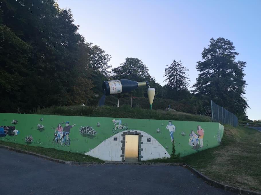 Gite "La Bulle De Lena" Avec Petit-Dejeuner Garage Et Parking Flavigny ภายนอก รูปภาพ